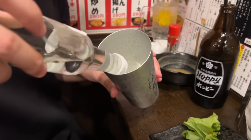 【動画あり】つまみ100円～！？錦糸町で人気の激安居酒屋「立ち呑み 粋」に行ってきた