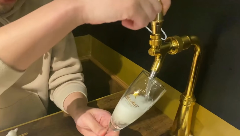 【動画あり】こんなの初めて！？卓上サーバーでスパークリングが飲み放題の新橋「ラムと泡」に行ってきた