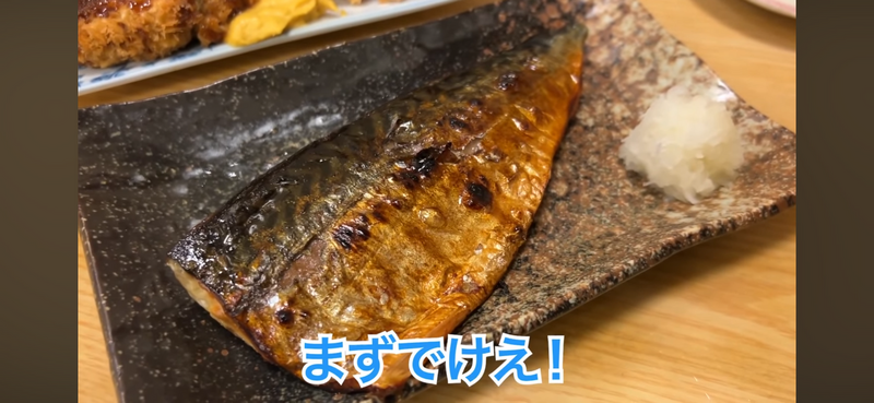【動画あり】食べログ百名店！全品300円の居酒屋・新橋「大露路」に行ってきた