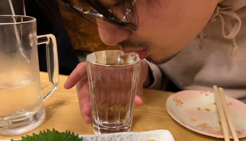 【動画あり】食べログ百名店！全品300円の居酒屋・新橋「大露路」に行ってきた