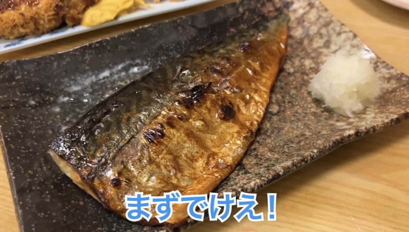 【動画あり】食べログ百名店！全品300円の居酒屋・新橋「大露路」に行ってきた