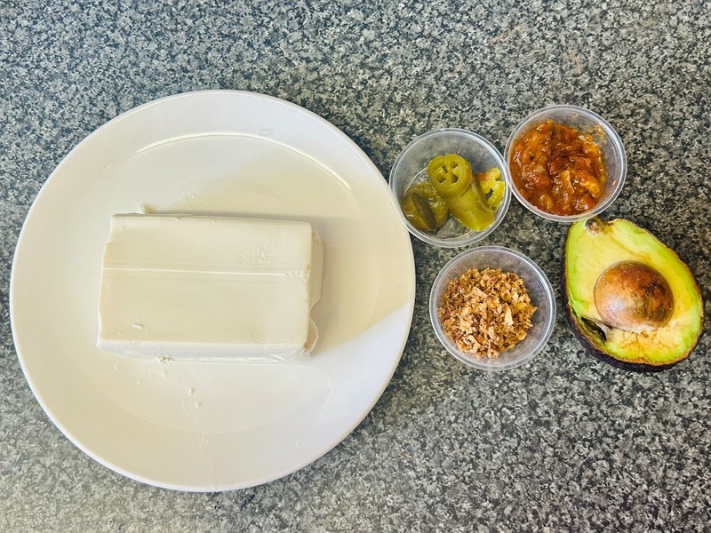 【レシピ】いつもの味に飽きたらコレ！最高おつまみ「 メキシカン冷奴」