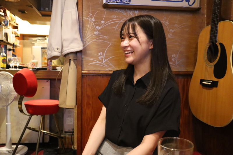 スナックママカードってなに！？焼酎に付いてきたカードきっかけで足立区“スナックデビュー”してみた
