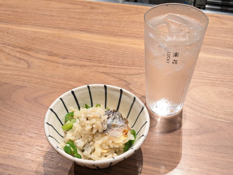 【話題の居酒屋で“極上ペアリング”体験ができる！】ミニボトルも貰える！「彩響 × 虎ノ門 楽㐂 コラボレーション企画」実施
