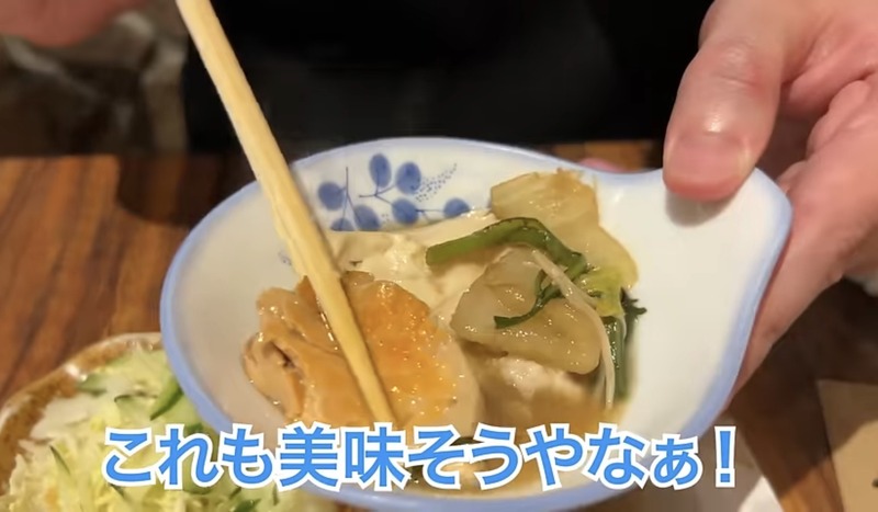 【居酒屋レポ動画】ちょっと...安すぎるよ...。名物の「〇〇鍋」も旨い！酒飲み訪問必須の名酒場・三河島「春駒」に行ってきた