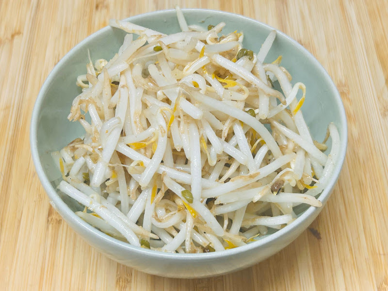 【おつまみレシピ】原価安すぎなのに...旨い！！シンプル・イズ・ベスト「もやしのシャキシャキサラダ」