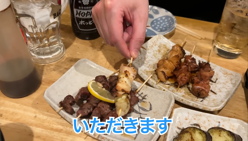 【居酒屋レポ動画】お鍋100円＆お酒が半額だと...！？衝撃価格に驚き連発！小平「鳥勝」に行ってきた
