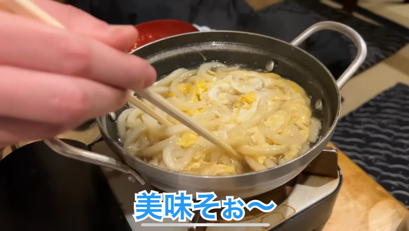 【居酒屋レポ動画】お鍋100円＆お酒が半額だと...！？衝撃価格に驚き連発！小平「鳥勝」に行ってきた