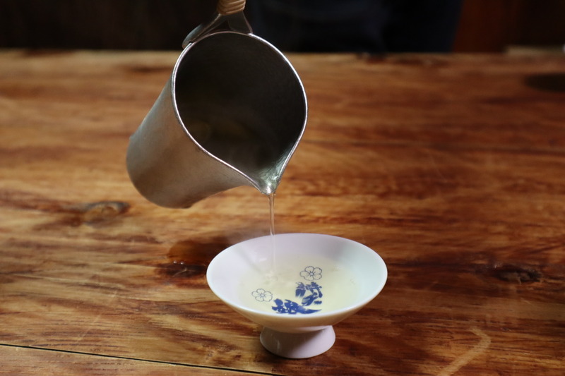純米酒の聖地「鳥取県」で話題！名店で楽しむ“実は相性抜群”な中華×熱燗のペアリング