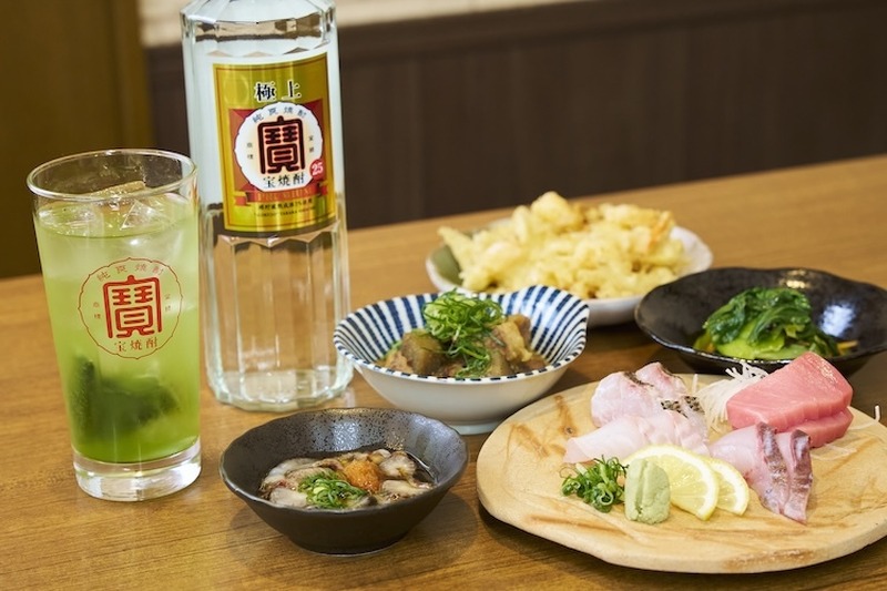 関東と関西じゃ違う！？人気グルメインフルエンサーと語る日本の「お茶割り」事情