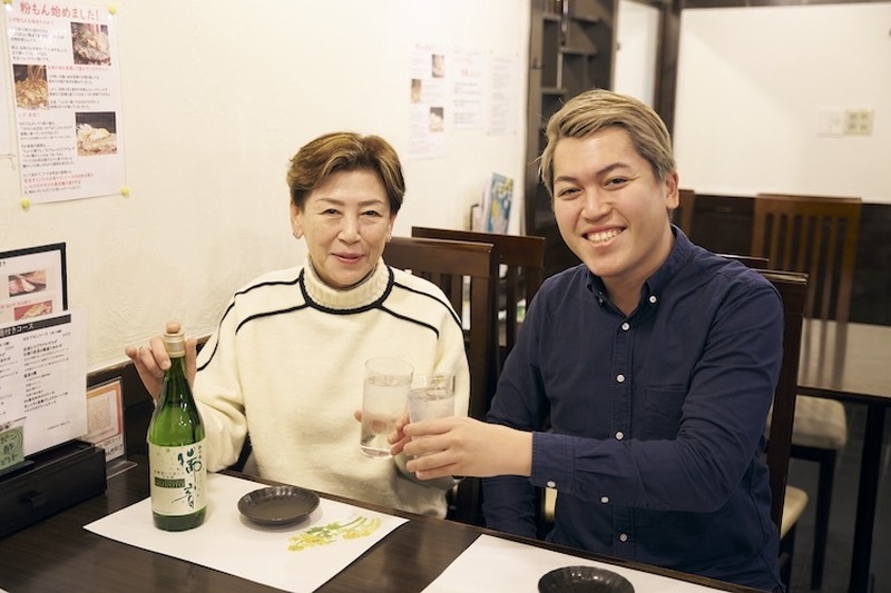 親子でお酒好き！インフルエンサーのおにぎりとオカンが松竹梅『瑞音』を飲みながら語る酒LIFE