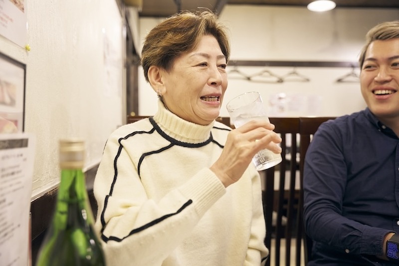 親子でお酒好き！インフルエンサーのおにぎりとオカンが松竹梅『瑞音』を飲みながら語る酒LIFE