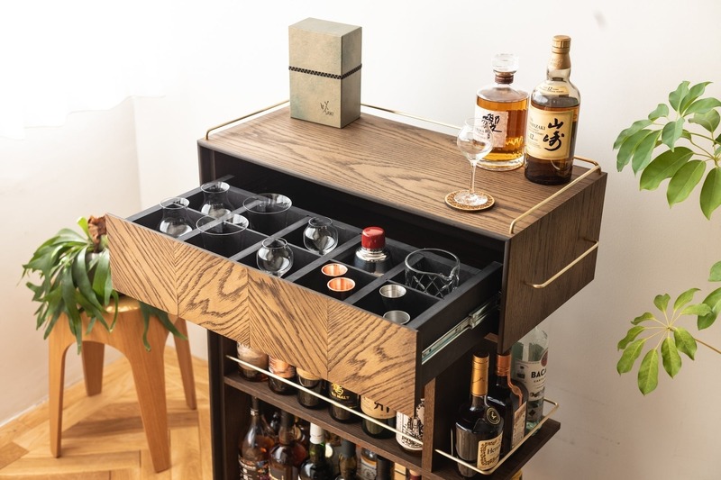 【部屋が本格的なバー空間に変わる！】「バーワゴン -Whisky Salon model-」販売
