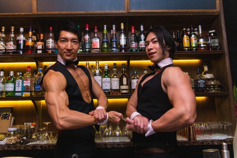 【筋肉紳士集団がマッチョなバーイベント！】恵比寿で「筋肉紳士BAR ALLOUT」開催