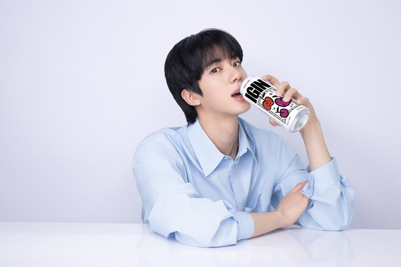 【BTS・JINがアンバサダーの「IGIN」から初登場！】人気の缶チューハイ「IGIN APPLE TONIC」先行発売