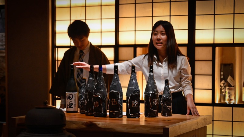 【仮面酒盃会（かめんしゅとうかい）開催！】日本酒に仮面を被せるブラインドテイスティングイベント