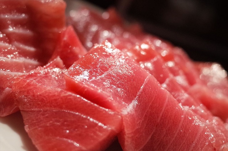 生のマグロがどんっ！　満腹大好き男子の隠れ家「きになるき 男の小料理」（渋谷）