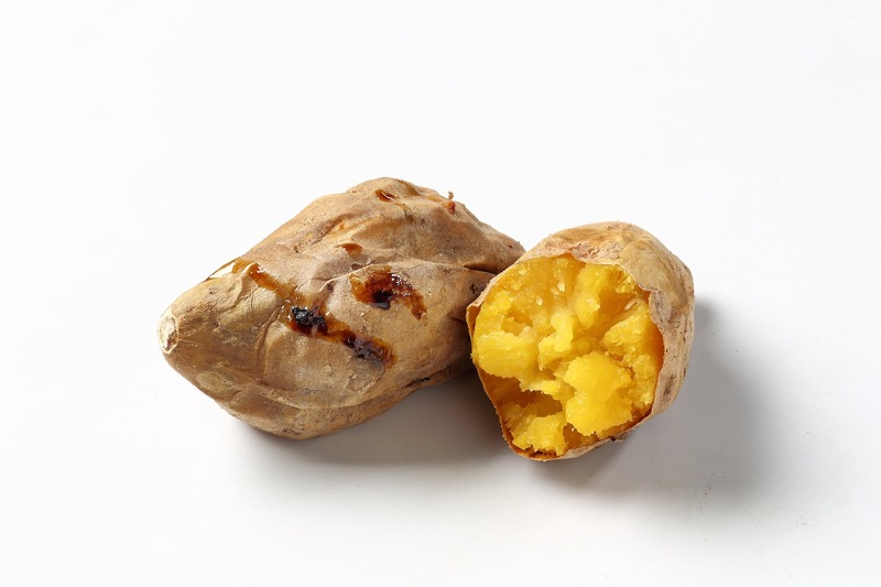 【おつまみとしても最適！】大容量さつまいもチップスの新フレーバー「さつまいもチップス　塩バター味」販売