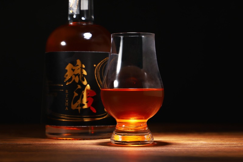 【スコットランド×神戸×沖縄！】3つの地を旅したブレンデッドウイスキー「琉波 -RYUHA-」販売