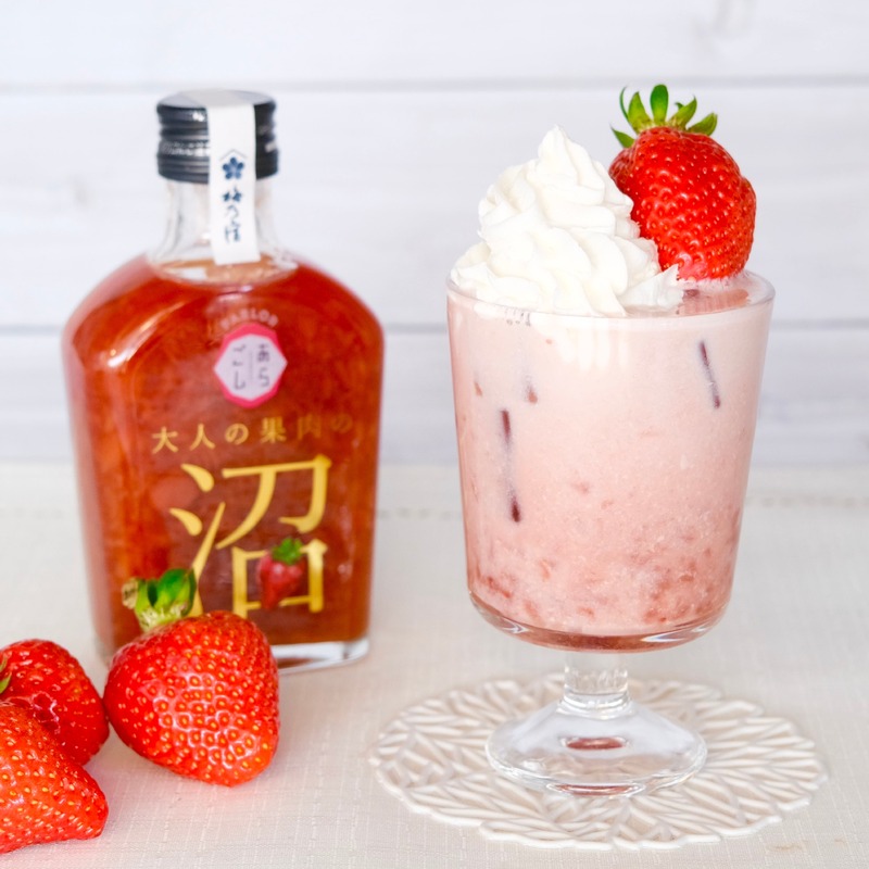 【女性へのプレゼントなどに！】『PARLORあらごし 大人の果肉の沼「いちご」(クリスマス限定ラベル)』が数量限定で販売