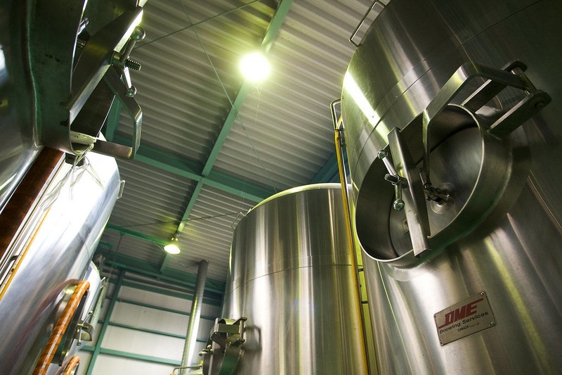 【麦のワイン登場！】ワイン並の高アルコール&ワインのように長期熟成できる「ビール」2種類が限定発売