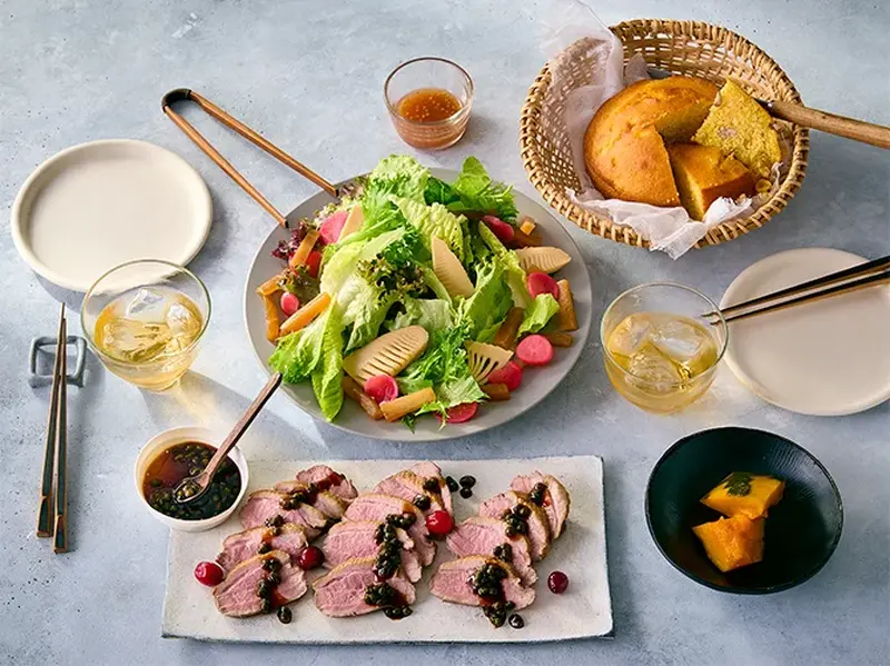 ロック・フィールドが梅乃宿酒造とコラボ「和さらだと季節のお酒」定期便を販売開始