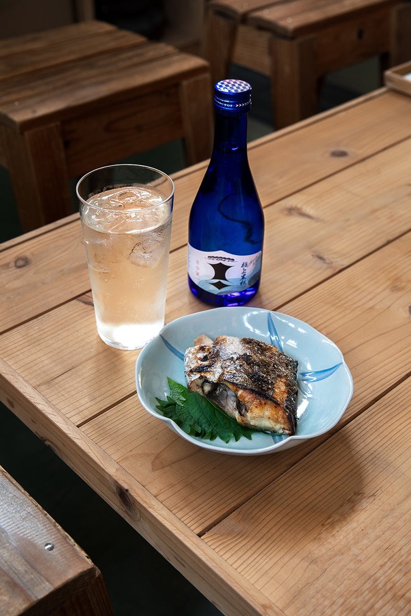 【夏の酒ハイボールにも！】黒松シリーズ最高峰「極上黒松剣菱」の300mlボトルが新登場