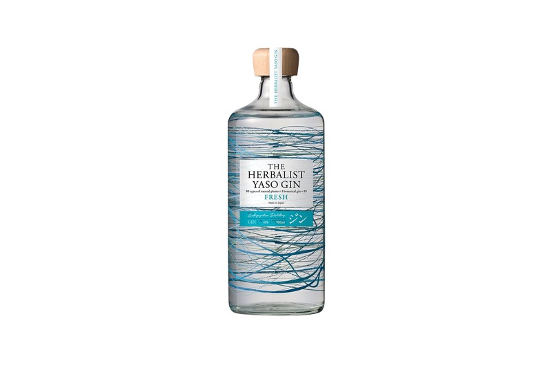 【初夏の水辺を思わせる瑞々しさ！】新作ジン「THE HERBALIST YASO GIN FRESH」発売
