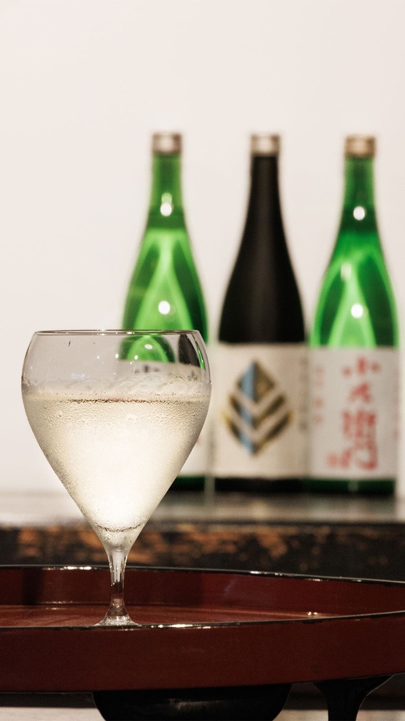 【無職転生とコラボ！】エリス・グレイラット描き下ろしラベルの日本酒「純米吟醸 焔麗酔（えりす）」予約受付開始
