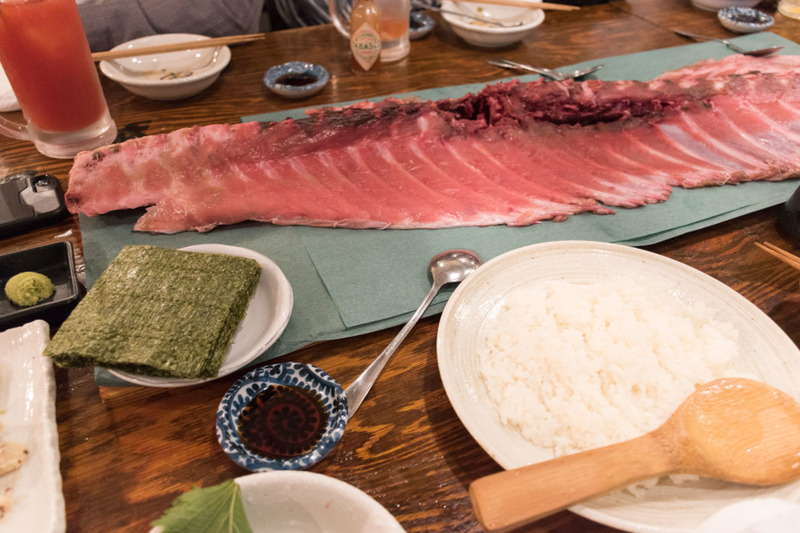 ここがお魚天国か……！「マグロマート」で最高にうまいマグロを味わってきた（中野）