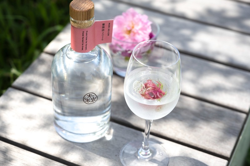 【みずみずしくピュアな薔薇の香り！】「森のジン 薔薇詩（バラード）2026」一般発売