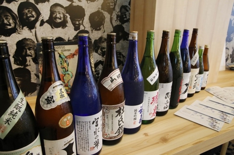 炭火とお出汁・和酒が楽しめる呑場が誕生！神戸ブランド、灘の酒が12種揃う「WOOD STOCK/ウッドストック」が本日8月4日（金）グランドオープン