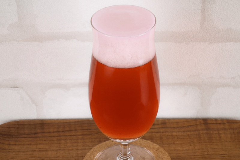 新生姜を加えたピンク色のビール「NEW GINGER BEER」の樽生が横浜オクトーバーフェストに登場