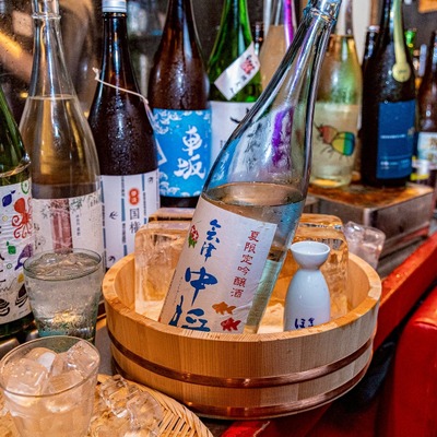 【夏酒の季節到来！2時間飲み放題2,500円】「海老と馬肉と日本酒」で夏酒キャンペーン開催 画像