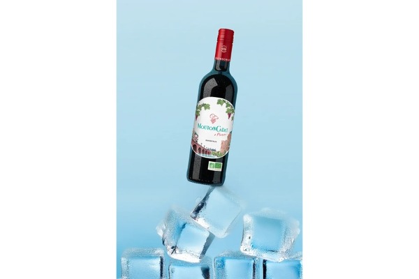 【ボルドーの常識を覆す！冷やして飲む赤ワイン】「ムートン・カデ・ルージュ・オーガニック・バイ・ピエール」販売 画像