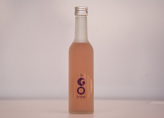 【月面での酒造りを象徴する日本酒！】純米大吟醸酒「GO LUNAR」がバレンタイン向け一般販売 画像