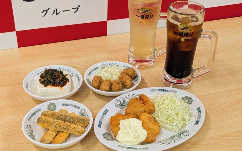 【新商品レビュー】酒好きの味方、あのチェーンがひとり飲みをさらに本気で取りにきた…！ 画像