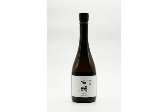 熟と燗×小山本家酒造！オリジナル熟成酒「古韻 シェリー樽熟成酒」発売