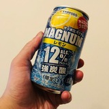 レビュー】アルコール度数驚異の12%！ストロングチューハイ研究家が