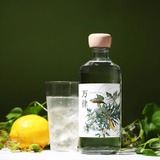84種のボタニカルが織りなす“森”の一杯】調和を極めたクラフトジン「万