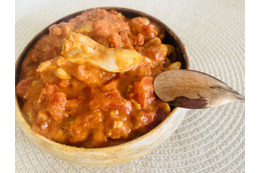 【レシピ】意外な組み合わせなのに美味しい！鶏とナスのピーナッツトマト煮 画像