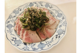 【レシピ】薬味たっぷりで食べる！「かんぱちの塩薬味カルパッチョ」 画像