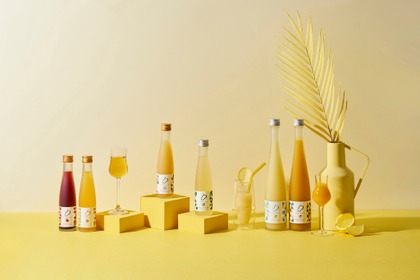【使用ワインを国産へ！】和歌山のフルーツをワインとブレンドしたお酒「勹果」シリーズがリニューアル