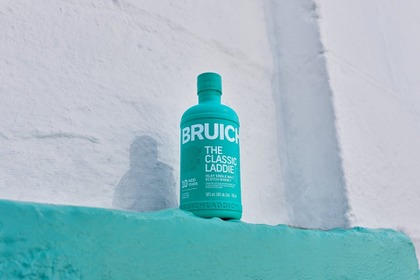 【革新的なスコッチウイスキーがリニューアル！】「ブルックラディ ザ・クラシック・ラディ 10年」が先行発売