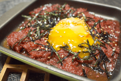 【レシピ】ちびちび系おつまみの新定番「コンビーフの炙り」 画像