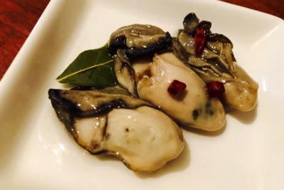 【レシピ】牡蠣そのものの旨味を楽しむ「牡蠣のひまわりオイル漬け」 画像