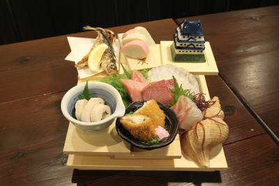 日本酒セルフ飲み放題！コスパも最高な「50種の日本酒と鮮魚 OHASHI GEMS新横浜」に行ってきた 画像