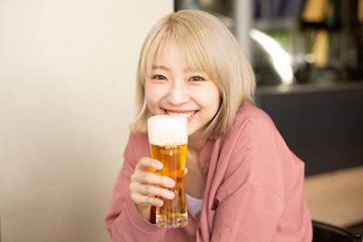 家の缶ビールが数倍美味くなる！？大矢梨華子がキリンビール工場で“三度注ぎ”を学んできた 画像