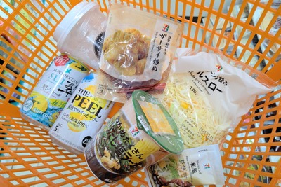 【1,000円で満足セット】新発売のチューハイで作る「コンビニせんべろセット」～セブン編～ 画像