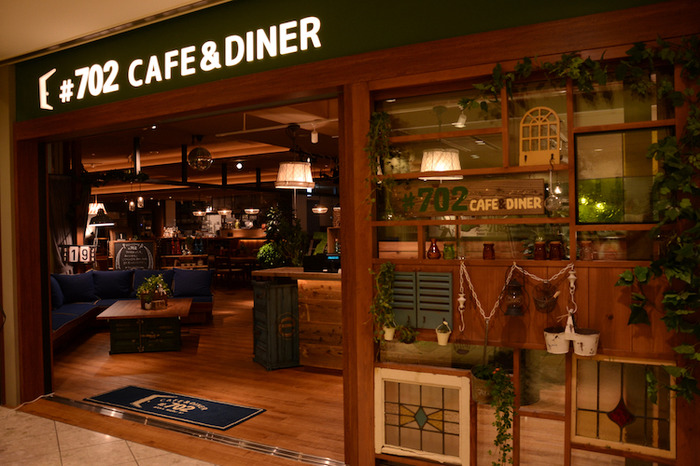 クリスマスの夜はここで決まり 702 Cafe Diner なんばパークス店 でクリスマス限定ディナーコース提供 Nomooo ノモー